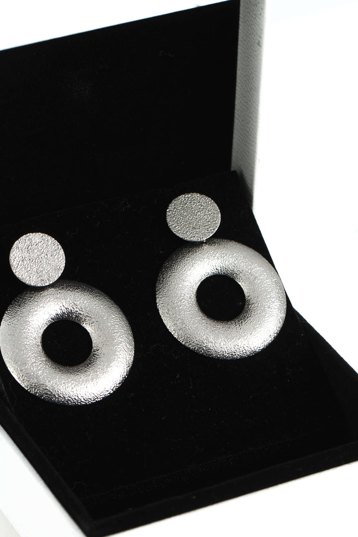 Aretes, vista posterior – ClosetRehab