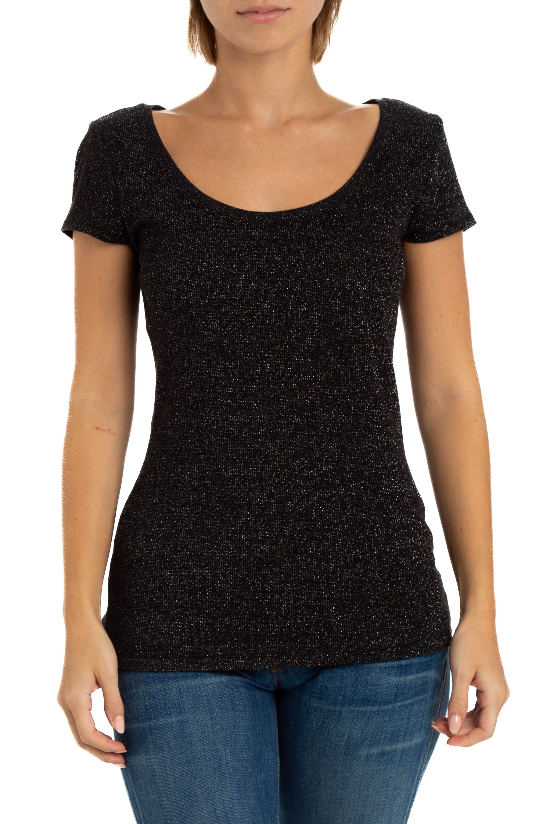 White House Black Market, Talla S