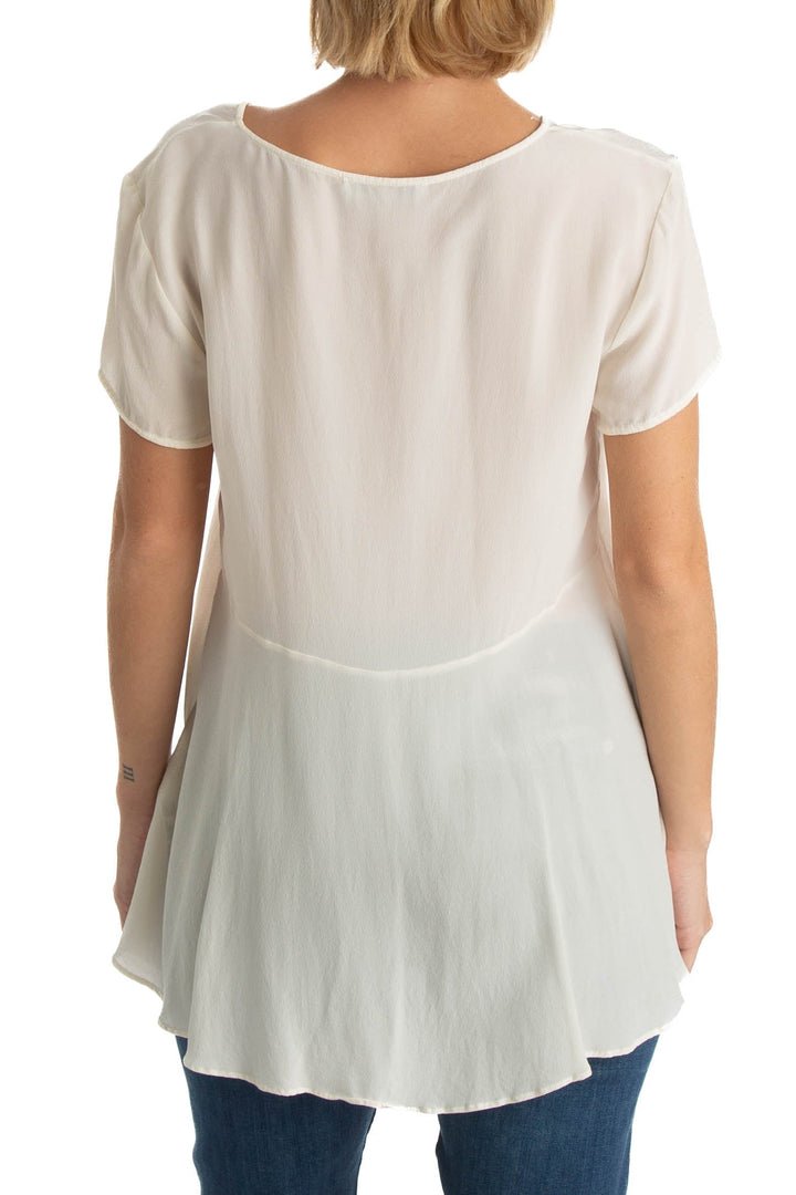 Blusa Ambrosi beige, vista lateral – ClosetRehab