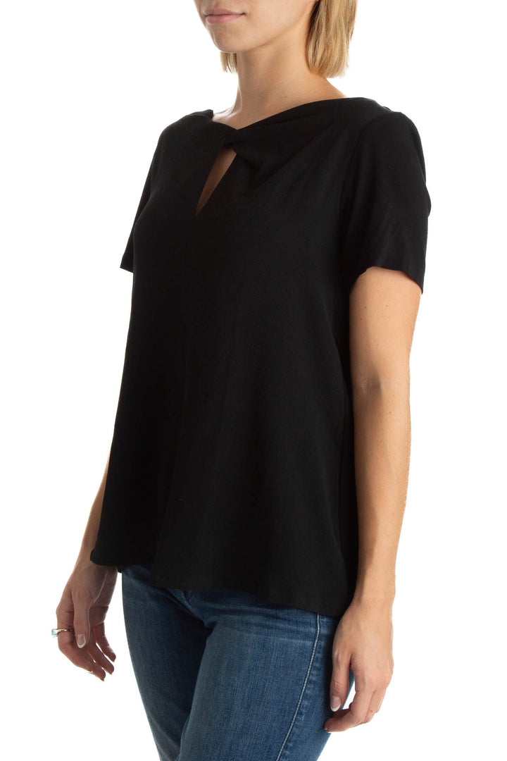 Blusa Ambrosi negro, vista posterior – ClosetRehab