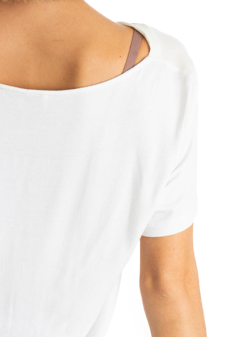 Blusa Ambrosi blanco, detalle 6 – ClosetRehab
