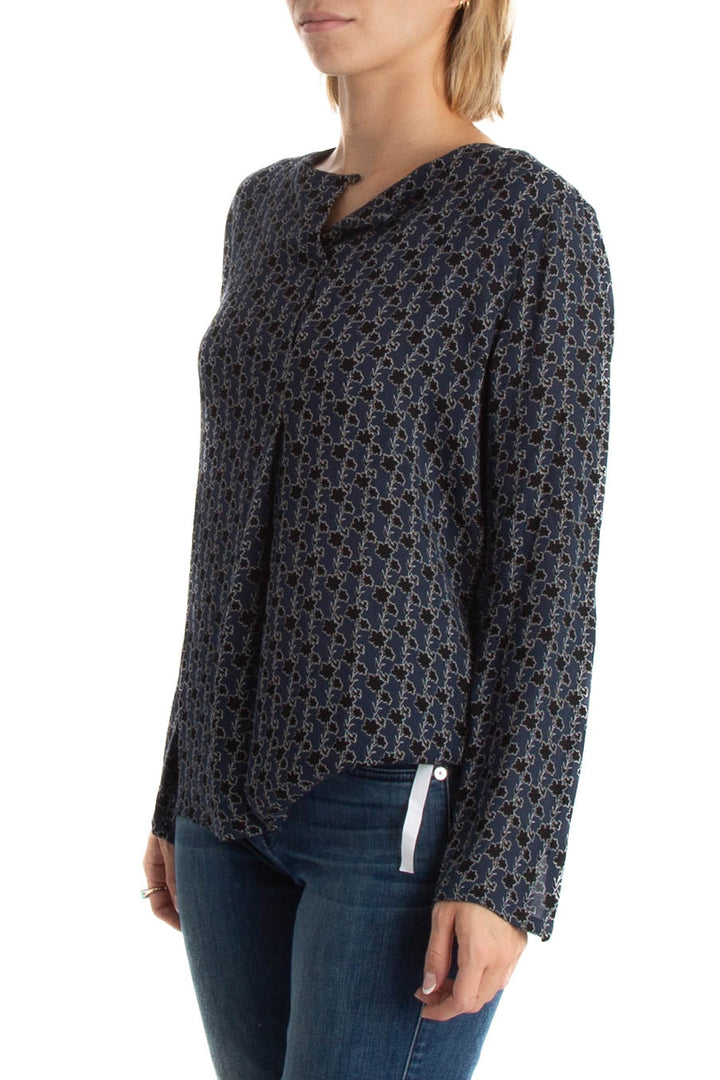 Blusa Theory azul, vista posterior – ClosetRehab