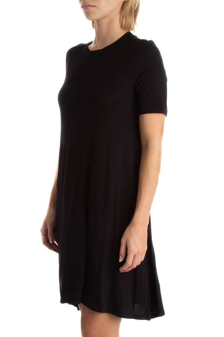 Vestido BCBG Generation negro, vista posterior – ClosetRehab