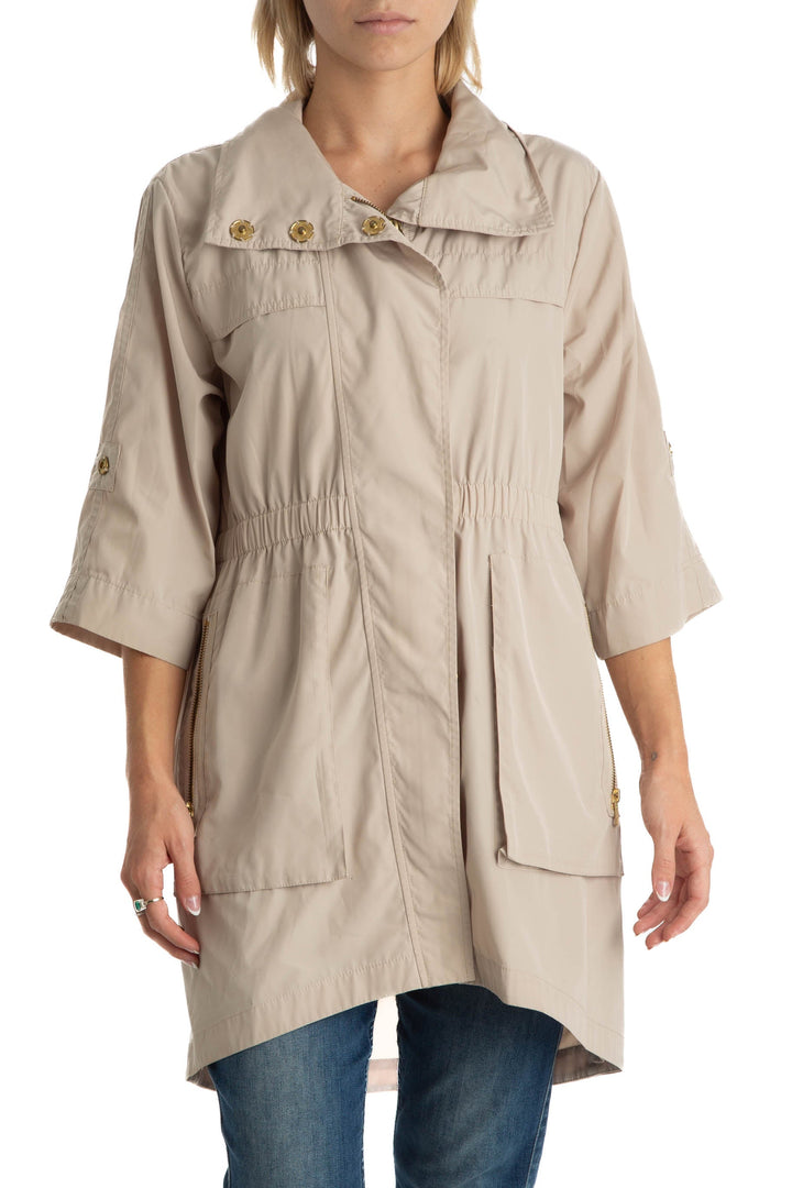 Abrigo Ali Ra beige, vista frontal – ClosetRehab