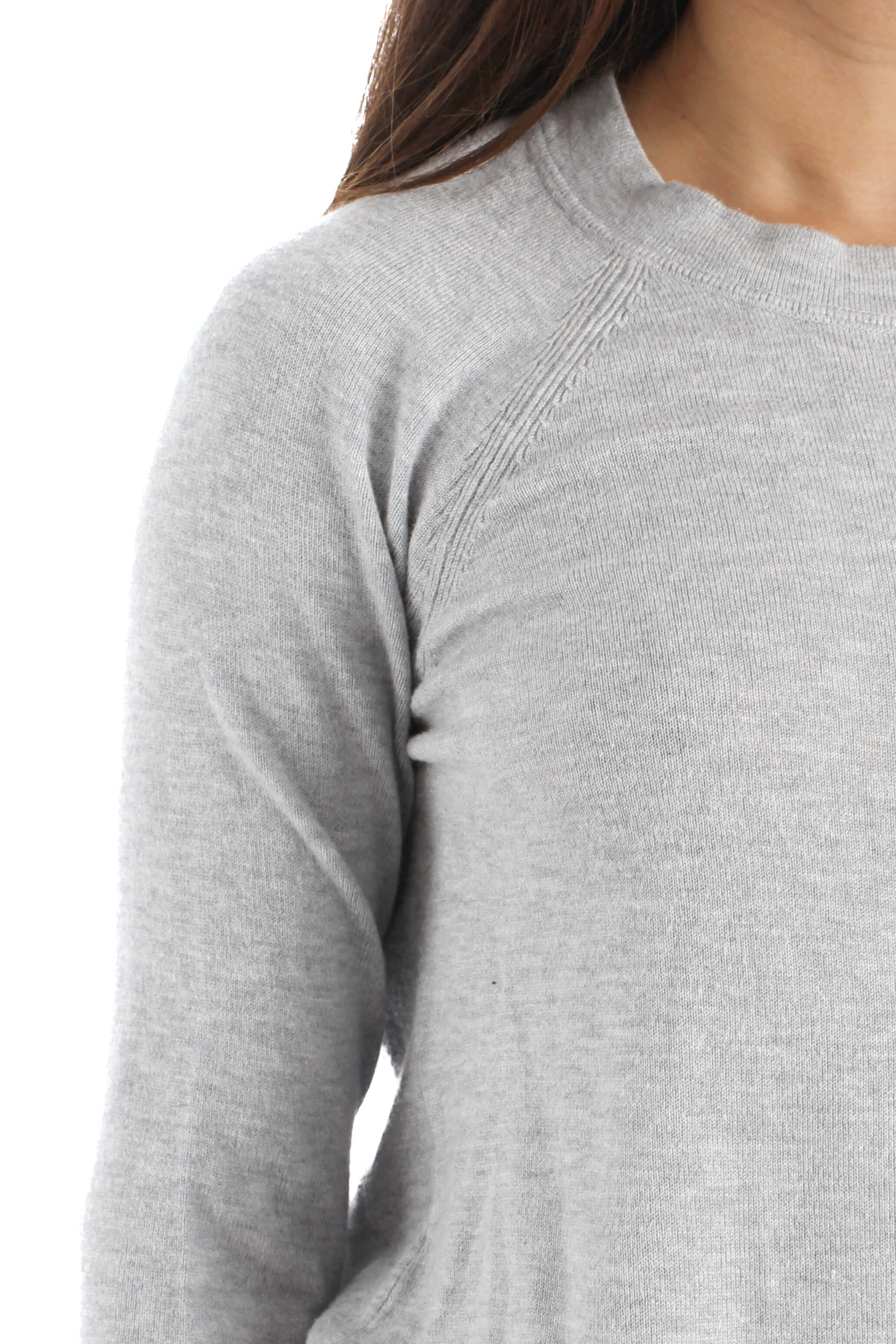 Wild & Alive, Talla M