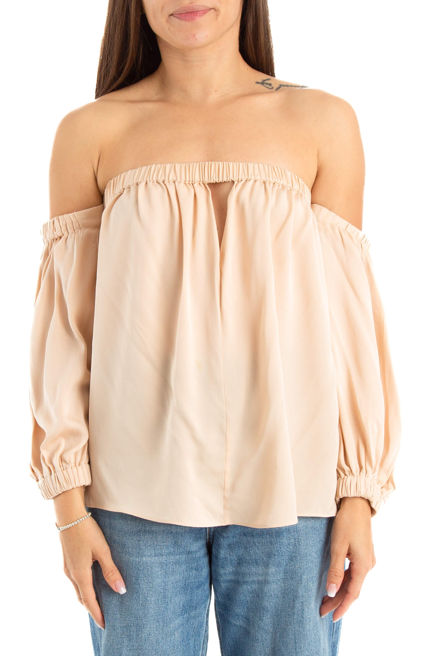 Milly, Talla S