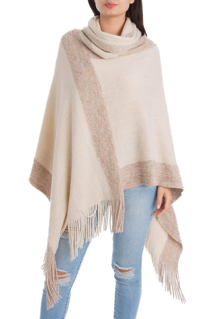 Capa beige, vista frontal – ClosetRehab