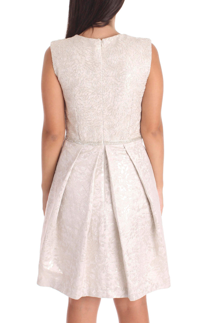 Vestido Carmen Marc Valvo beige, vista posterior – ClosetRehab